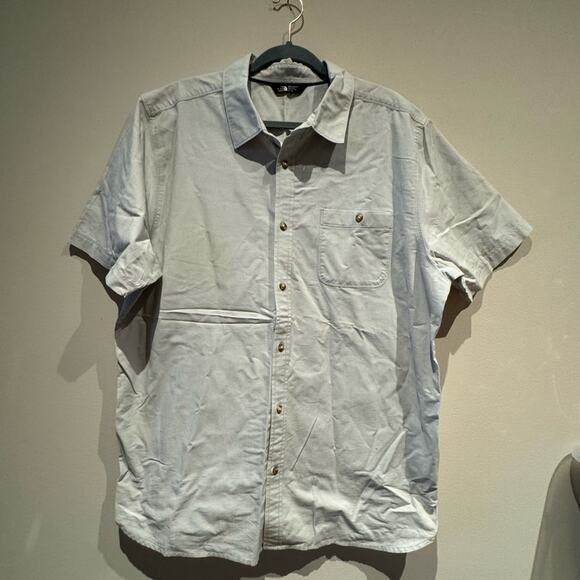 The North Face light gray button down shirt size XL - Picture 1 of 7